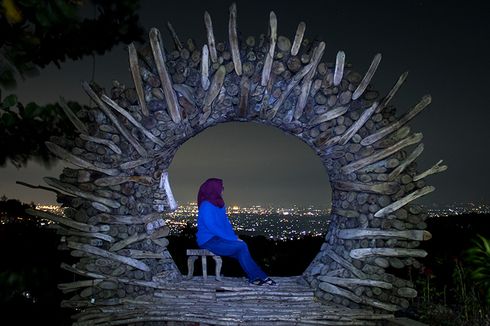 Gunung Mungker, Satu Lagi Spot Wisata Malam di Yogyakarta