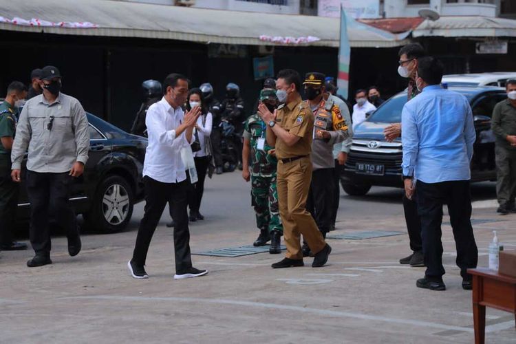 Wali Kota Pontianak, Edi Rusdi Kamtono mengaku dapat pesan khusus dari Presiden Joko Widodo saat kunjungan kerjanya ke Kalimantan Barat (Kalbar), Selasa (9/8/2022) kemarin.