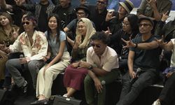 Luncurkan Lagu 