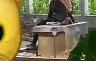 Video Viral Sepasang Remaja Mesum di Taman Kota, Ini yang ...