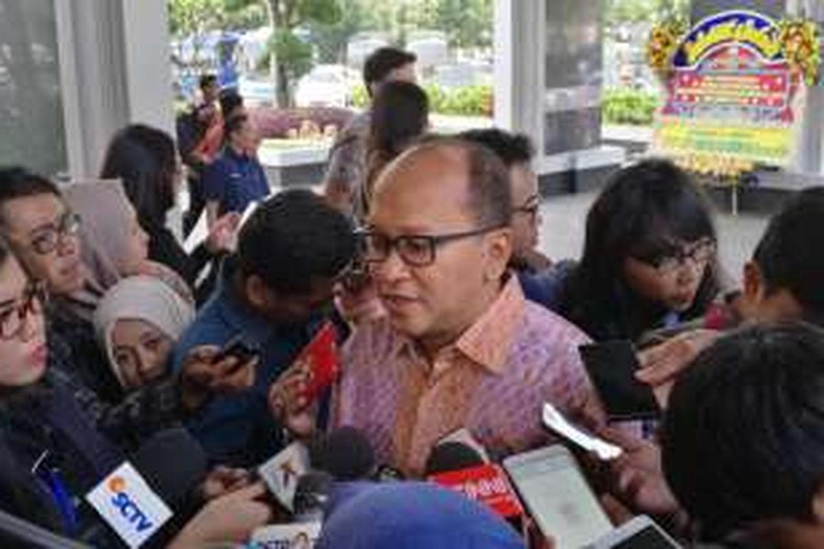Ketua Kadin Indonesia Rosan  P Roeslani di Kompleks Kementerian Keuangan, Jakarta, Kamis (21/7/2016).