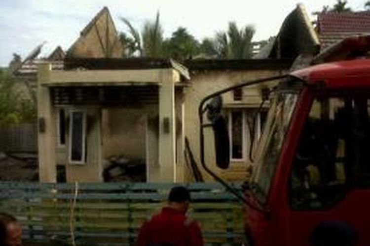 Rumah milik Eko Cahyono, Kota Bengkulu, habis dilalap api.