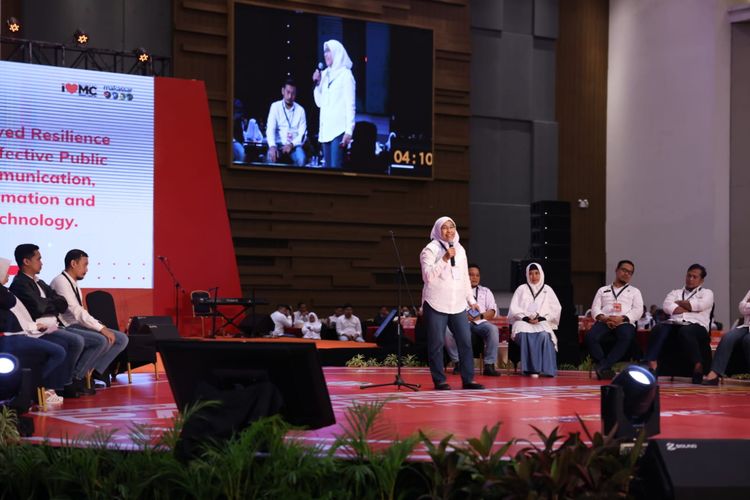 Kepala Diskominfo Kota Makassar Ismawaty Nur saat Rakorsus 2023 di Hotel Four Point by Sheraton, Selasa (14/3/2023).