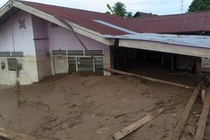Nasruddin Berjuang Selamatkan Keluarga dari Banjir 4 Meter di Aceh: Hanya Bisa Bawa Baju di Badan