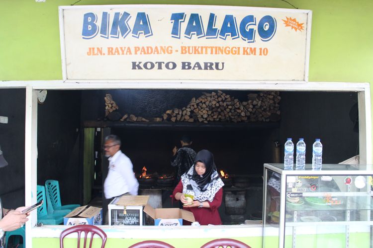 Kedai Bika Talago, Koto Baru, Tanah Datar, Sumatera Barat.
