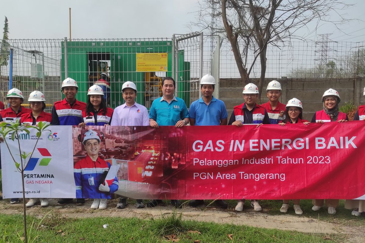 PT Perusahaan Gas Negara Tbk (PGN) selaku subholding gas PT Pertamina (Persero) menandatangani perjanjian kerja sama (PKS) jual-beli gas bumi dengan PT Aneka Baja Perkasa Industri (ABA).