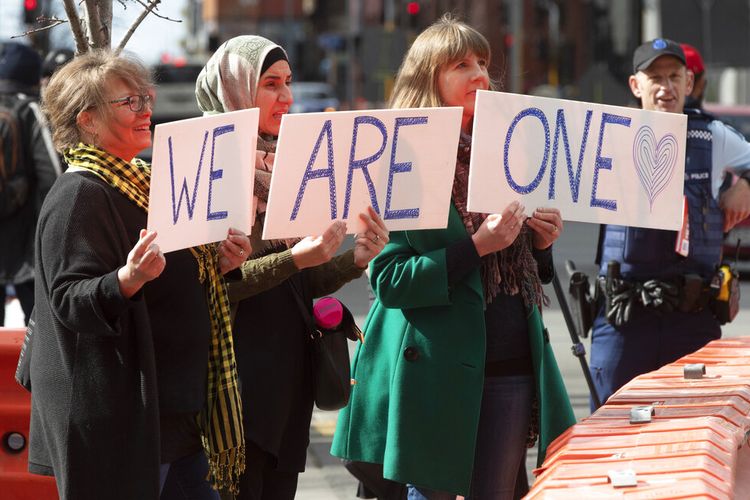 The white supremacist responsible for the Christchurch mosque attacks in New Zealand has been handed a life imprisonment sentence without parole. 