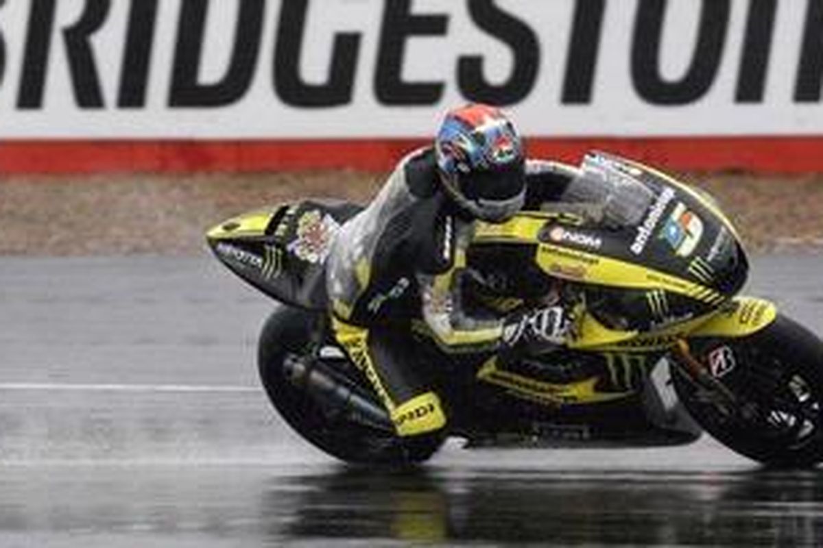 Pebalap Yamaha Tech 3, Colin Edwards.