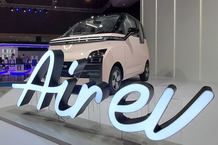 Wuling Air ev di PEVS 2022, Jumat (22/7/2022)