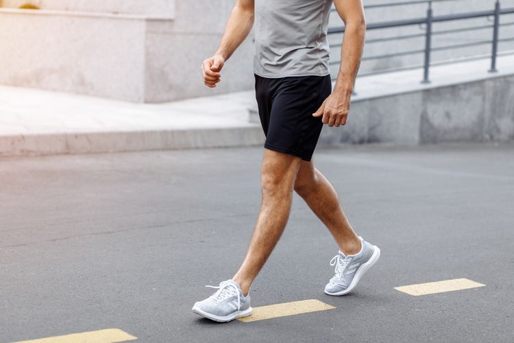 Jalan kaki vs lari, manakah yang lebih baik untuk kesehatan?