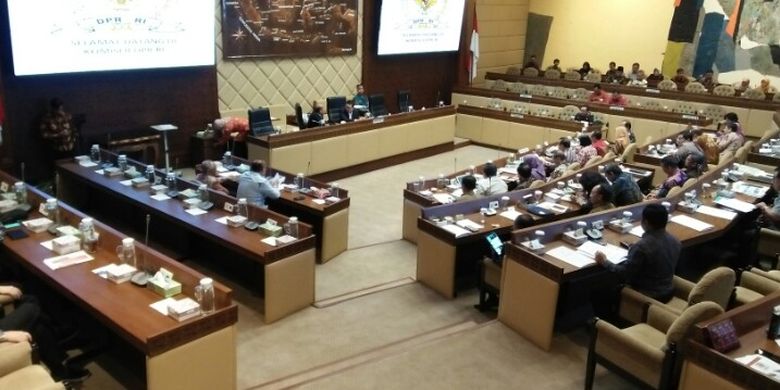 Sekretaris Negara: Tugas dan Fungsi
