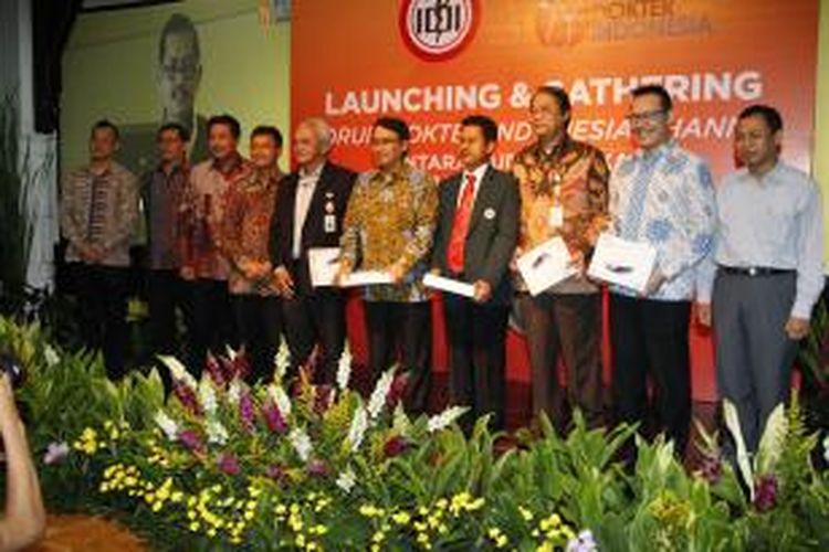 Acara Lauching dan Gathering Forum Dokter Indonesia Channel, di Bentara Budaya Jakarta, Palmerah, Jakarta, Selasa (20/1/2015). FDI Channel adalah tayangan eksklusif yang menyiarkan program yang berisikan info kesehatan dan kedokteran.