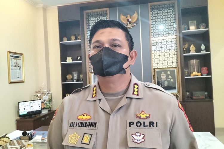 Kepala Polresta Solo (Kapolresta) Solo, Komisaris Besar Polisi (Kombes Pol) Ade Safri Simanjuntak