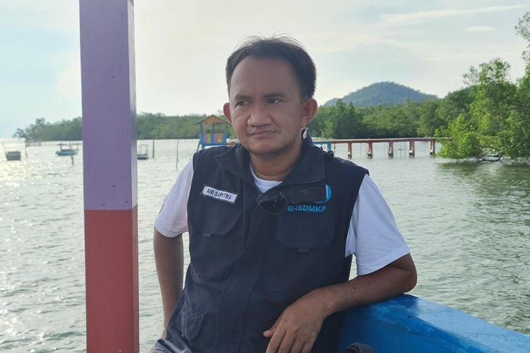 Ani Saputra, Penyuluh Perikanan KKP yang berhasil jadikan Desa Suak Gual, Belitung menjadi percontohan Kalaju.