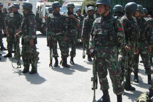 Publik Setuju TNI Dilibatkan dalam Berantas Terorisme, tetapi...
