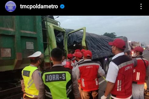 Sopir dan Kernet Terluka dalam Kecelakaan 2 Truk di Tol JORR