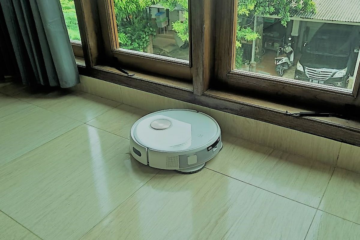 Robot yeedi Floor 3 bisa dikendalikan menggunakan aplikasi