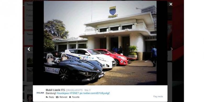 Mobil listrik nasional (Molina) buatan mahasiswa Institut Teknologi Sepuluh Nopember, Surabaya.