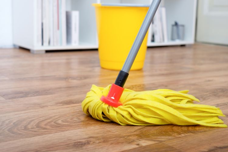 5 Tips Untuk Membersihkan Lantai Yang Kotor