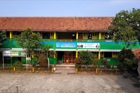 Orangtua Bersyukur, Pemkot Mendadak Bikin SMPN di Duren Jaya Bekasi