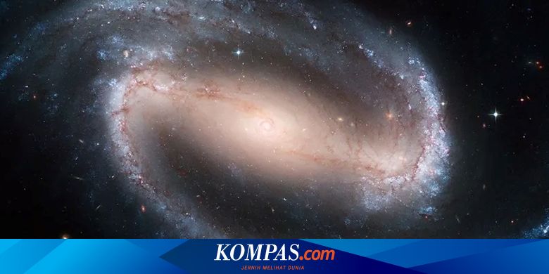 Penemuan Galaksi Spiral Berpalang Petunjuk Kuat Evolusi Galaksi