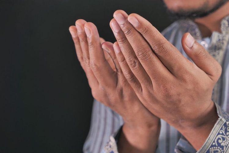 Bacaan Niat Ganti Puasa Ramadhan: Latin dan Artinya