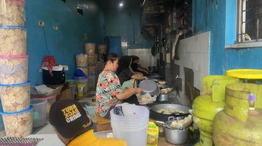 Pengrajin Tempe di Jaksel Menjerit Harga Kedelai Naik: Terpaksa Harga Jual Ikut Melonjak