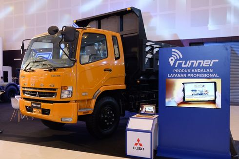 Fuso Fighter Jadi Bintang Pameran di Surabaya