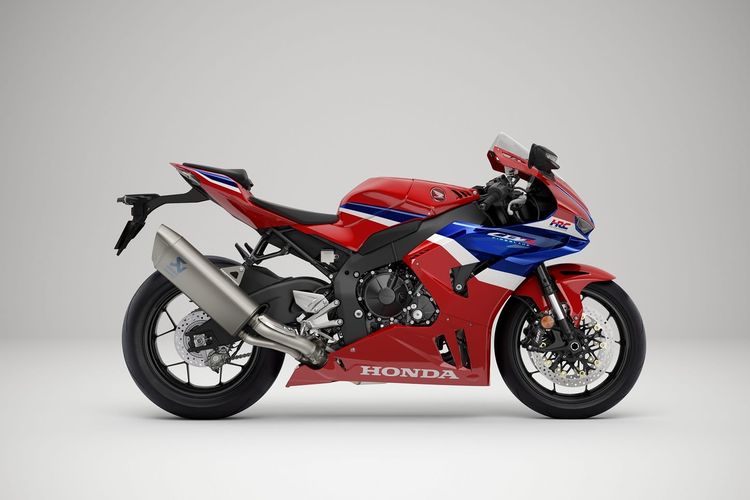 PT Astra Honda Motor (AHM) meluncurkan model terbaru dari motor supersport CBR1000RR-R Fireblade