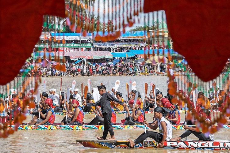 Festival Pacu Jalur di Riau, 2022.
