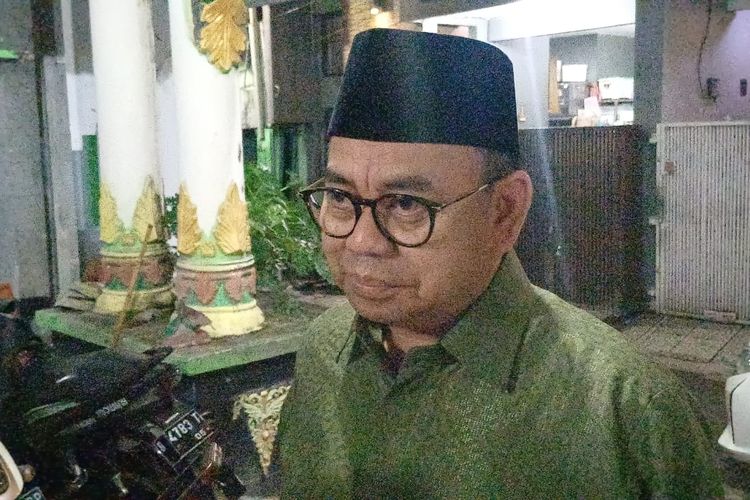 Mantan Menteri ESDM Sudirman Said saat mnghadiri acara pengajian di Pesantren Sokotunggal, Cipinang, Jakarta Timur, Kamis (23/5/2024) malam