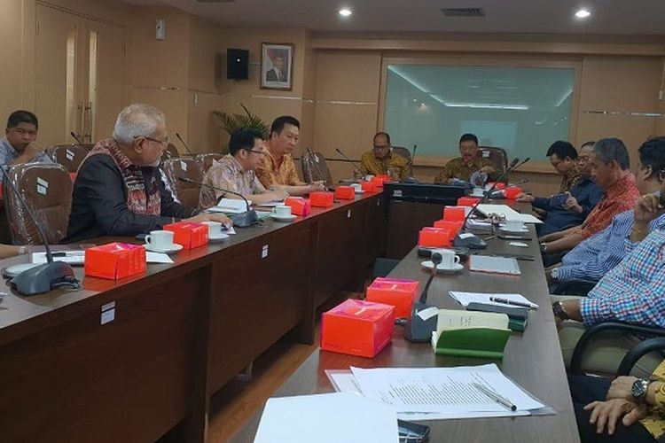 Rapat terpadu antara Kementerian Pertanian dengan Kamar Dagang dan Industri (Kadin) di Kantor Pusat Kementerian Pertanian, Jakarta pada Jumat (5/10).
