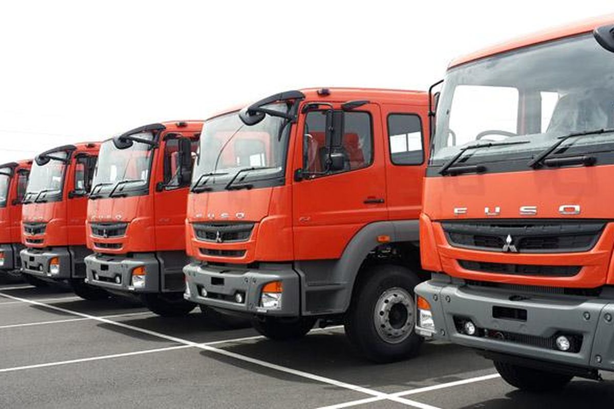 Mitsubishi Fuso mulai diekspor dari pelabuhan Chennai, India.