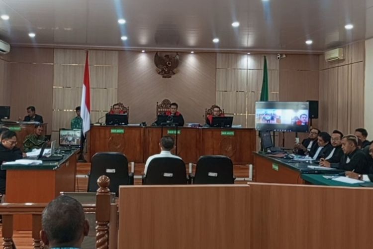Menangis di Sidang Korupsi, Abdul Wahid: Demi Allah, Saya Telah Dizalimi