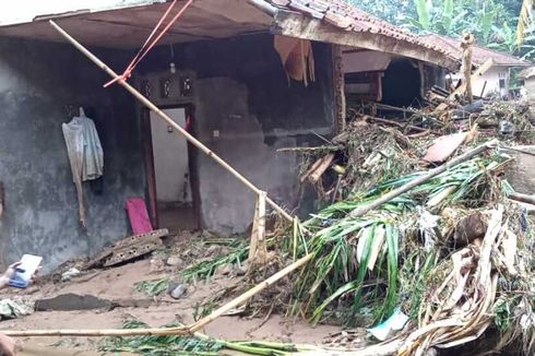 1.341 Jiwa Terdampak Bencana Banjir dan Longsor di Kabupaten Bogor