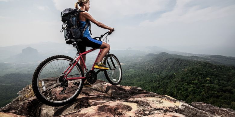 Mengenal Apa Itu Bikepacking Antara Petualangan Dan Bersepeda Halaman All Kompas Com