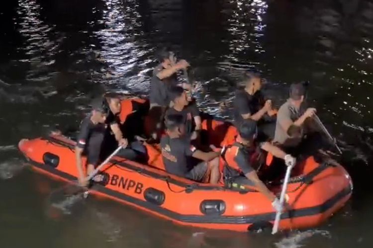 Bocah 11 Tahun yang Hanyut di Muara Sungai Mamuju Ditemukan Meninggal Dunia