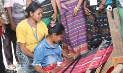 BNPP RI Tingkatkan Daya Saing Tenun Ikat Belu, Asah SDM dan UMKM Perbatasan di PLBN Motaain