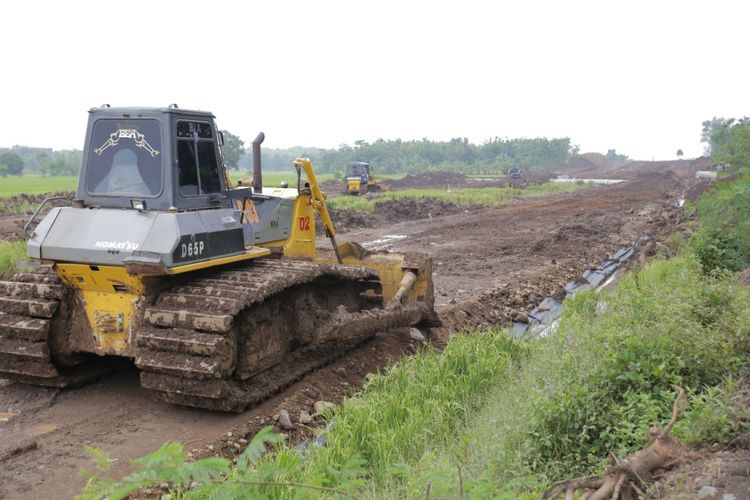 Pengerjaan infrastruktur utama berupa aksebilitas menuju Bandara Internasional Jawa Barat (BIJB), di Kecamatan Kertajati, Kabupaten Majalengka. Pengerjaan infrastruktur non tol ini ditargetkan selesai Mei 2018.