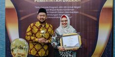 Gresik Raih UHC Award Tingkat Utama, Gus Yani: Pelayanan dan Kualitas Kesehatan Harus Terus Ditingkatkan