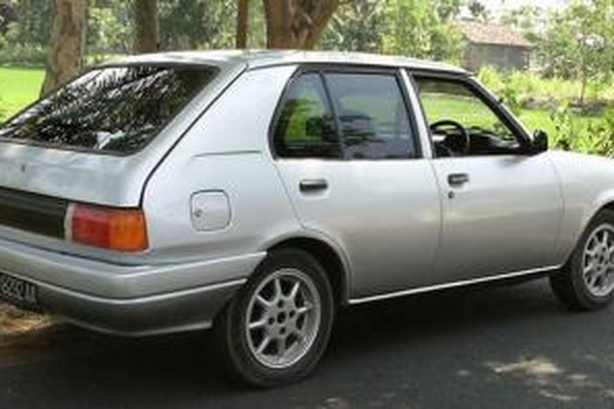 Mazda Mr90