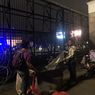 Diminta Bubar, Massa Aksi Tolak RKUHP Masih Bertahan di depan DPR 