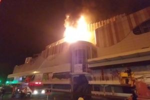 Pemilik Mega Mall Manado Ceritakan Situasi Saat Kebakaran: 5 Staf Berusaha Padamkan Api