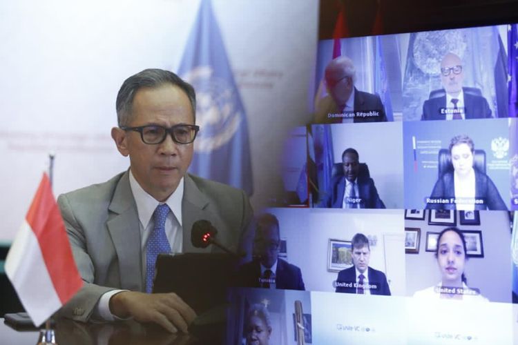 Wakil Menteri Luar Negeri, Mahendra Siregar, pada Pertemuan Tingkat Tinggi Dewan Keamanan (DK) PBB mengenai Peacebuilding and Sustaining Peace: Security Sector Governance and Reformyang diselenggarakan secara virtual