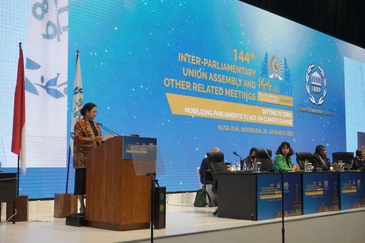 Ketua DPR RI Puan Maharani saat membuka First Meeting of the Steering Committee pada hari kedua penyelenggaraan 144th Inter-Parliamentary Union (IPU)Assembly and Related Meetings di Bali.