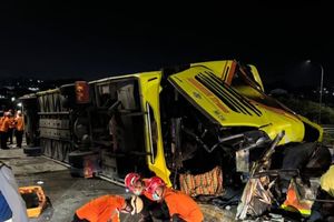Kronologi Kecelakaan Tunggal Bus PO Cahaya Trans di Exit Tol Krapyak, 16 Orang Meninggal Dunia