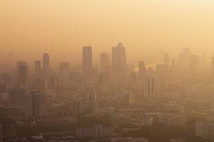 Asap Karhutla Kalimantan Sudah Masuk Atmosfer Jakarta, Seberapa Besar Dampaknya?