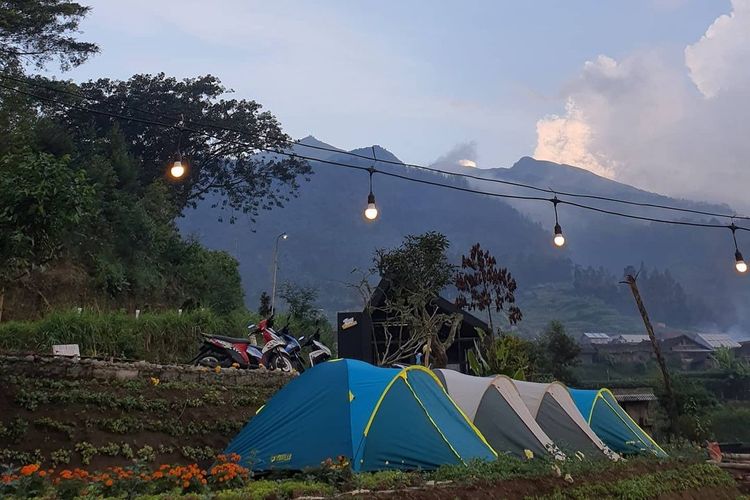 Merbabu View & Cafe, Kopeng, Semarang DOK. Instagram.com/merbabuview