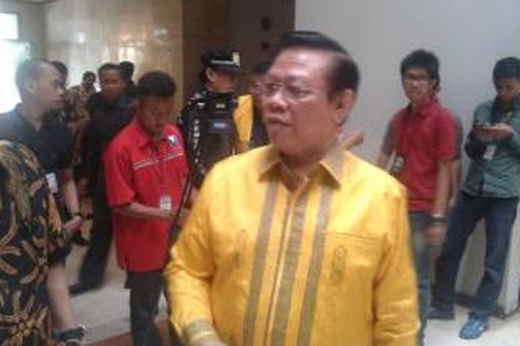 Ketua Umum DPP Partai Golkar versi Musyawarah Nasional Jakarta, Agung Laksono, saat ditemui di Kantor DPP Partai Golkar, Jakarta, Rabu (17/12/2014).