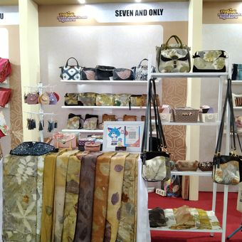 Produk Seven and Only, Sabtu (30/9/2023)